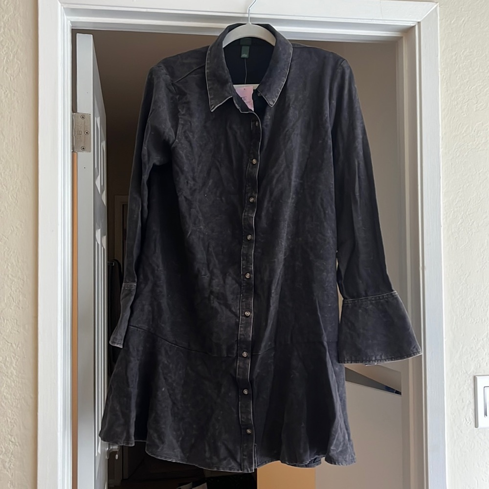 Long sleeve button dress